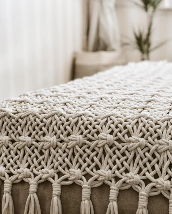 Macrame Rug - 80cmx150cm, natural